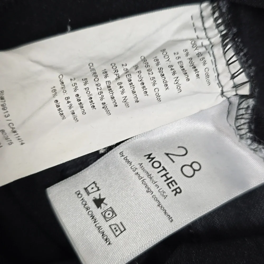 5/$100 Mother The Looker Ankle Fray Jeans in Guilty As Sin (Maternity)